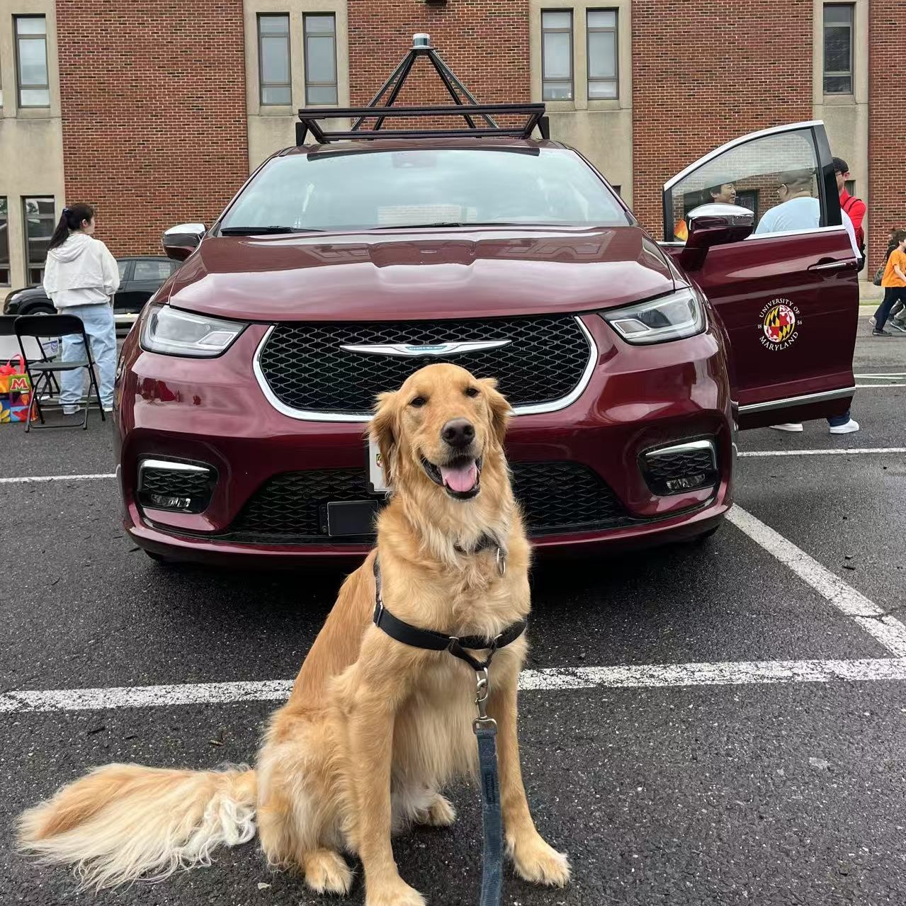 Max with the M-Trail AV